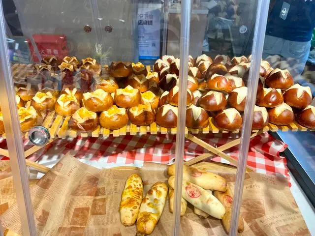 全国餐饮业经营回暖行业标准化发展迎来“黄金时代”